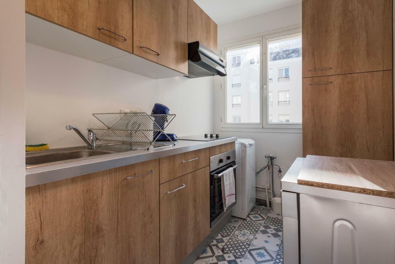 Standing Apartment In Disneyland Bmyguest Serris Exteriör bild